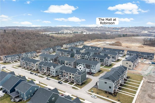 125 Mossy Oak Dr, Coraopolis, PA 15108