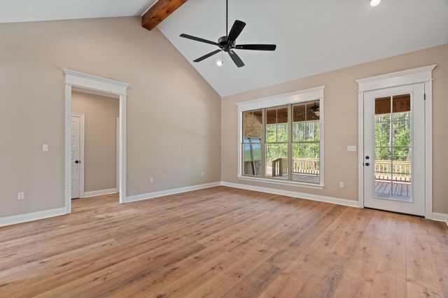 49 Pipestone Pass, Sumrall, MS 39482