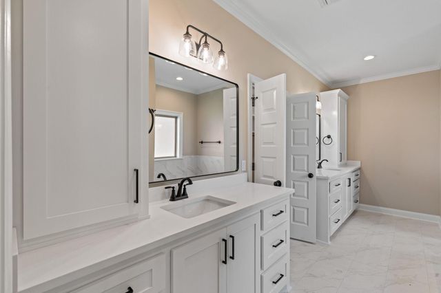 49 Pipestone Pass, Sumrall, MS 39482