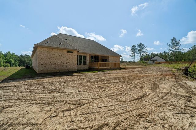 49 Pipestone Pass, Sumrall, MS 39482
