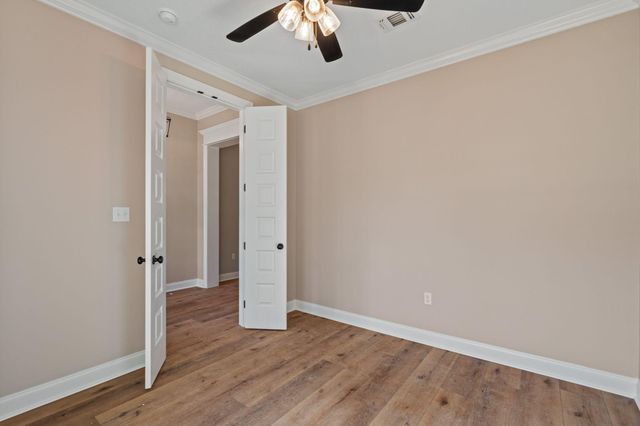 49 Pipestone Pass, Sumrall, MS 39482