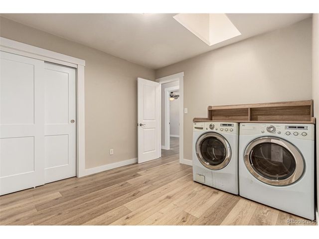 1430 Mount Evans Dr, Longmont, CO 80504