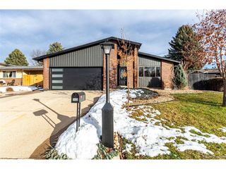1430 Mount Evans Dr, Longmont, CO 80504
