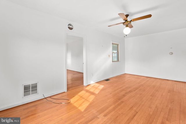 12425 FIVE MILE RD, Fredericksburg, VA 22407