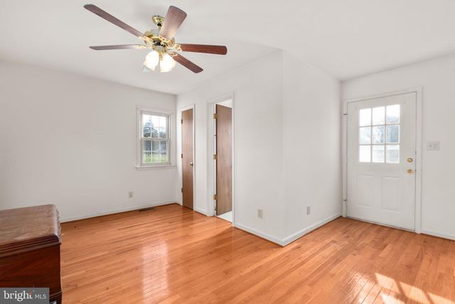 12425 FIVE MILE RD, Fredericksburg, VA 22407