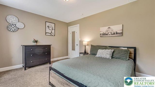 10 West Clarke's Lane, Penn Forest Twp, PA 18229