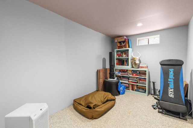 300 Falmouth Road APT 20C, Mashpee, MA 02649