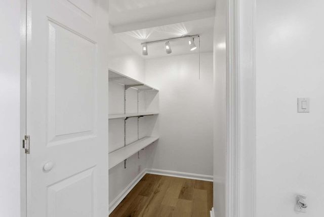 1548 Deer Lake Drive, Lexington, KY 40515