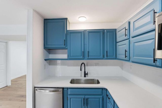 1548 Deer Lake Drive, Lexington, KY 40515