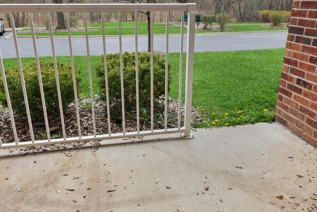 801 N McLean Boulevard 140, Elgin, IL 60123