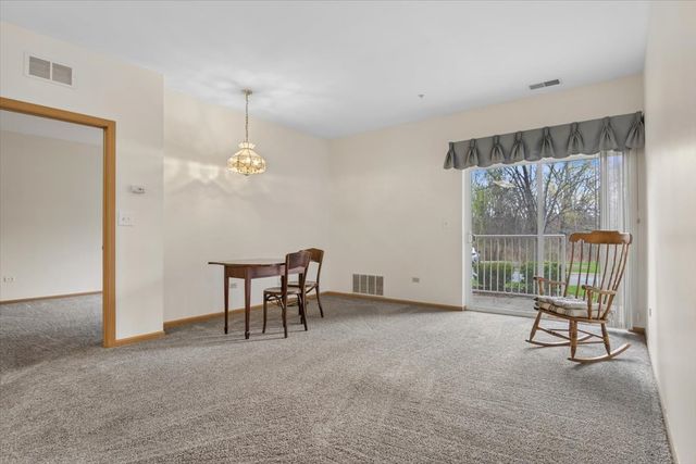 801 N McLean Boulevard 140, Elgin, IL 60123