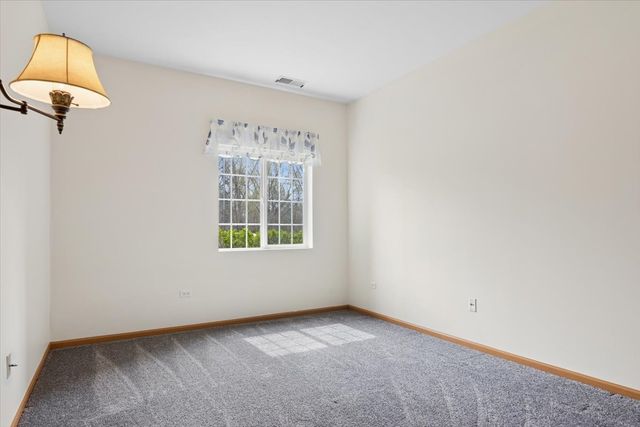 801 N McLean Boulevard 140, Elgin, IL 60123