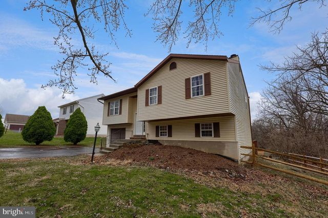 3333 DRUCK VALLEY RD, York, PA 17406