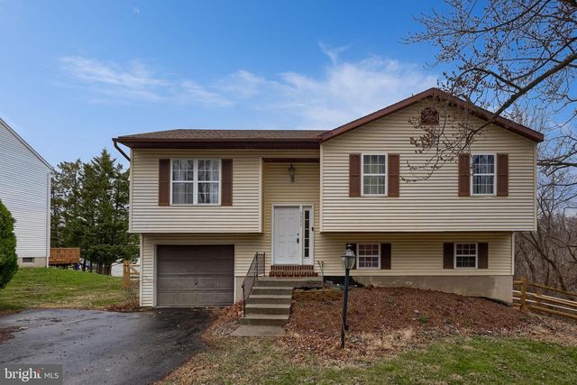 3333 DRUCK VALLEY RD, York, PA 17406