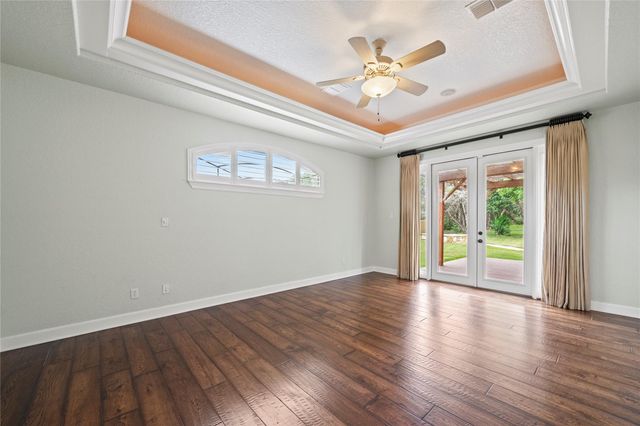 17 Horseshoe CT, New Braunfels, TX 78132