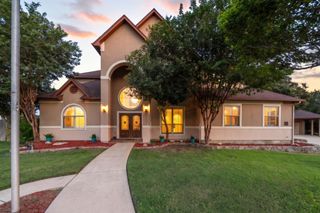17 Horseshoe CT, New Braunfels, TX 78132
