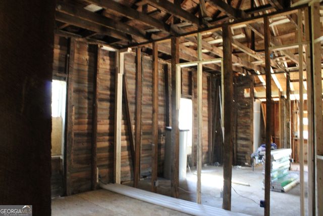 339 Atlanta Street, Barnesville, GA 30204