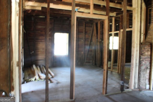 339 Atlanta Street, Barnesville, GA 30204