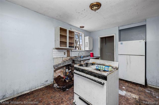 5955 Guilford Street, Detroit, MI 48224