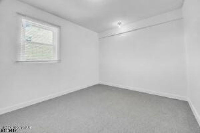 5 Cortland Dr, Franklin Twp., NJ 08873