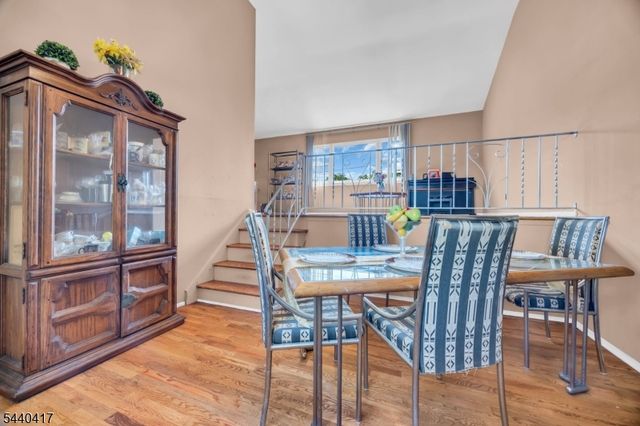 5 Cortland Dr, Franklin Twp., NJ 08873