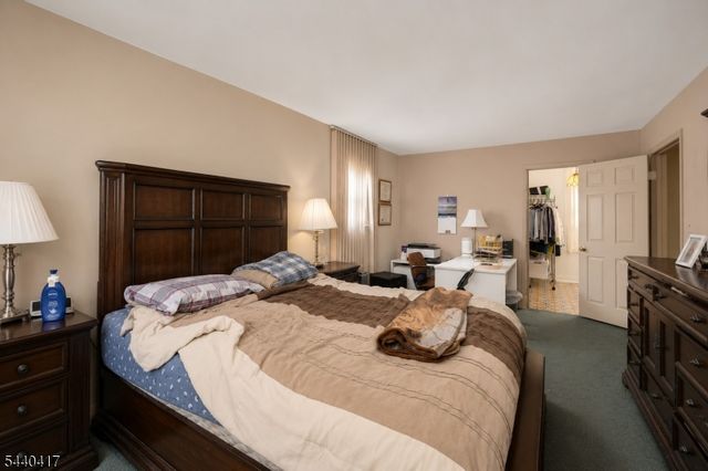 5 Cortland Dr, Franklin Twp., NJ 08873