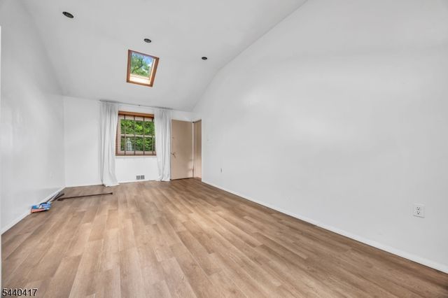 5 Cortland Dr, Franklin Twp., NJ 08873
