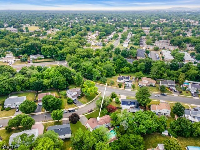 5 Cortland Dr, Franklin Twp., NJ 08873