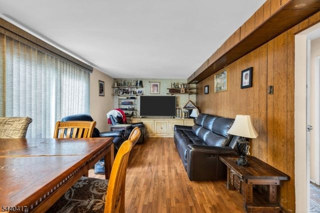 5 Cortland Dr, Franklin Twp., NJ 08873