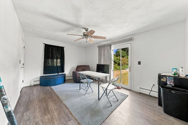 3320 County St, Somerset, MA 02726