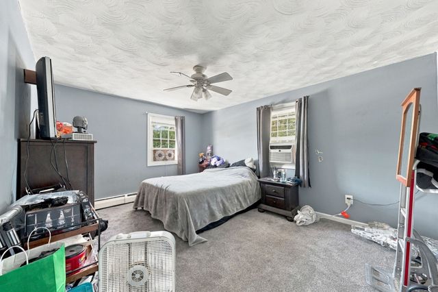 3320 County St, Somerset, MA 02726