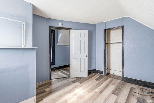 619 W Indiana Avenue, Elkhart, IN 46516