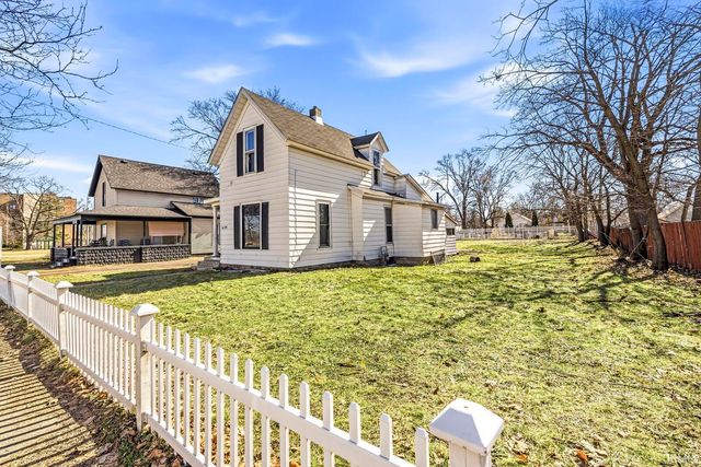 619 W Indiana Avenue, Elkhart, IN 46516