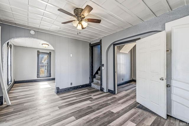 619 W Indiana Avenue, Elkhart, IN 46516