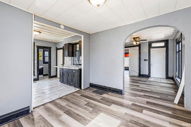 619 W Indiana Avenue, Elkhart, IN 46516