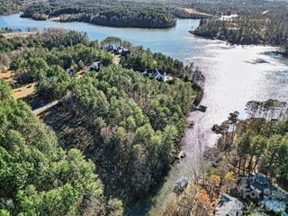 122 Edgewater Court, Granite Falls, NC 28630