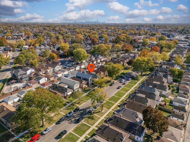 7732 W Sunset Drive, Elmwood Park, IL 60707