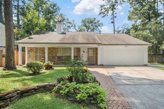 7 Rockridge Court, The Woodlands, TX 77381