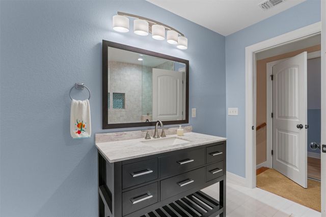 25003 Montana Creek XING, Marble Falls, TX 78654