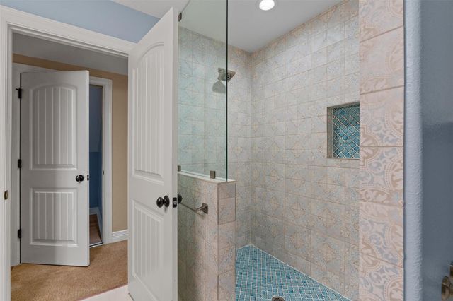 25003 Montana Creek XING, Marble Falls, TX 78654