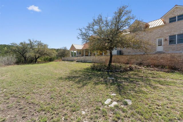 25003 Montana Creek XING, Marble Falls, TX 78654