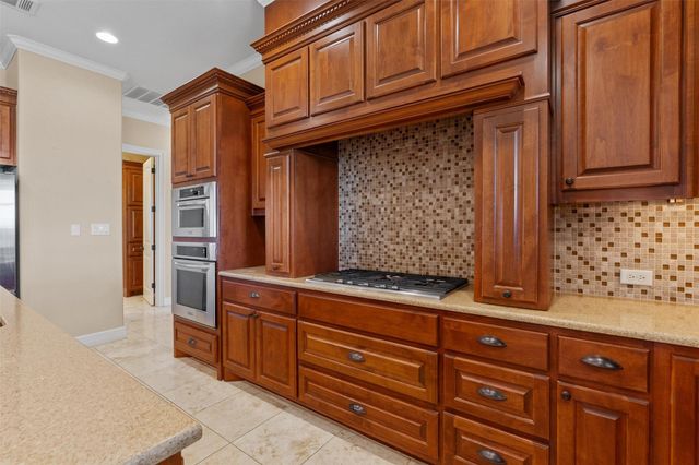 25003 Montana Creek XING, Marble Falls, TX 78654