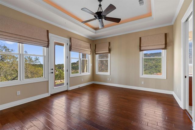 25003 Montana Creek XING, Marble Falls, TX 78654