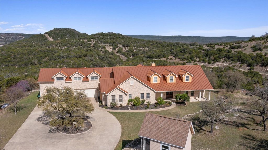25003 Montana Creek XING, Marble Falls, TX 78654