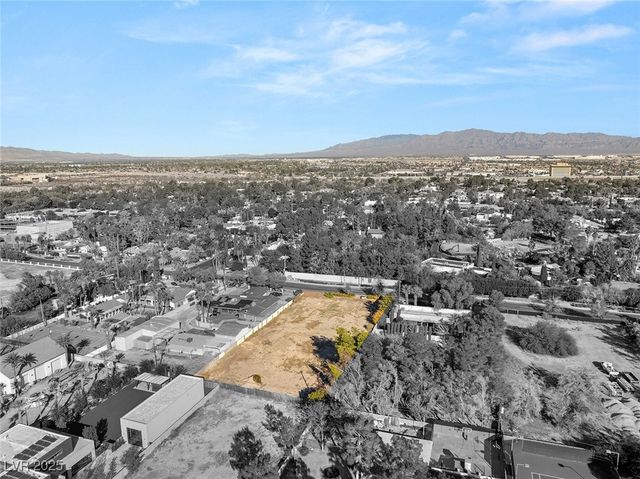 2715 Alta Drive, Las Vegas, NV 89107