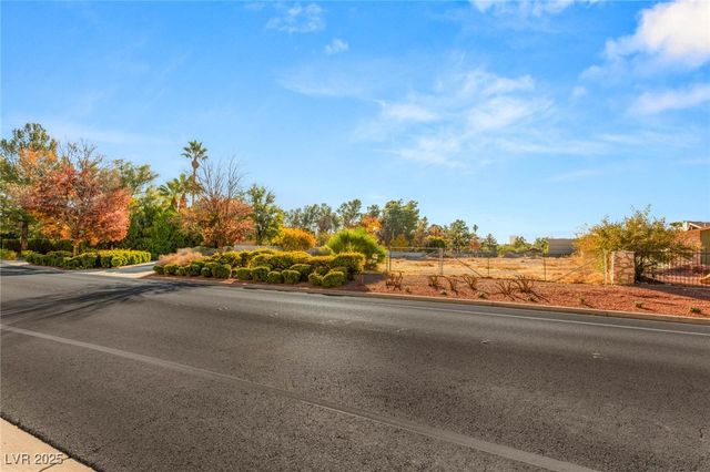 2715 Alta Drive, Las Vegas, NV 89107