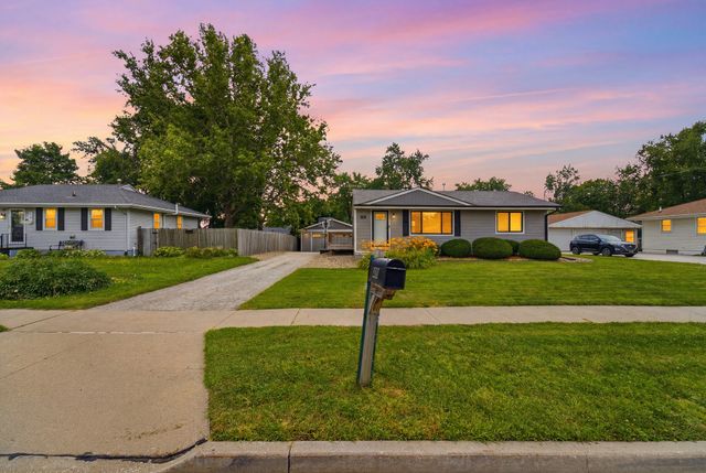 40 Northview Drive, Waukee, IA 50263