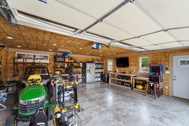 40 Northview Drive, Waukee, IA 50263
