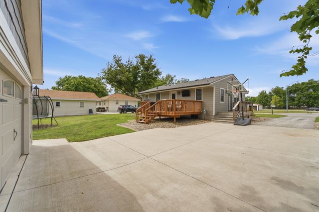 40 Northview Drive, Waukee, IA 50263