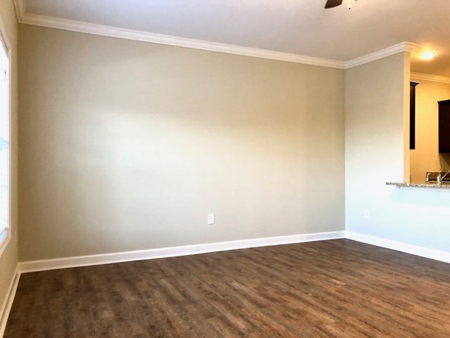 1201 S Water Ave Apt A1, Gallatin, TN 37066